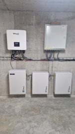 Kamenný Újezd 10 kWp + 17.4 kWh