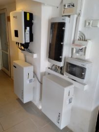 Nové Hrady 8kWp + 11,6 kWh